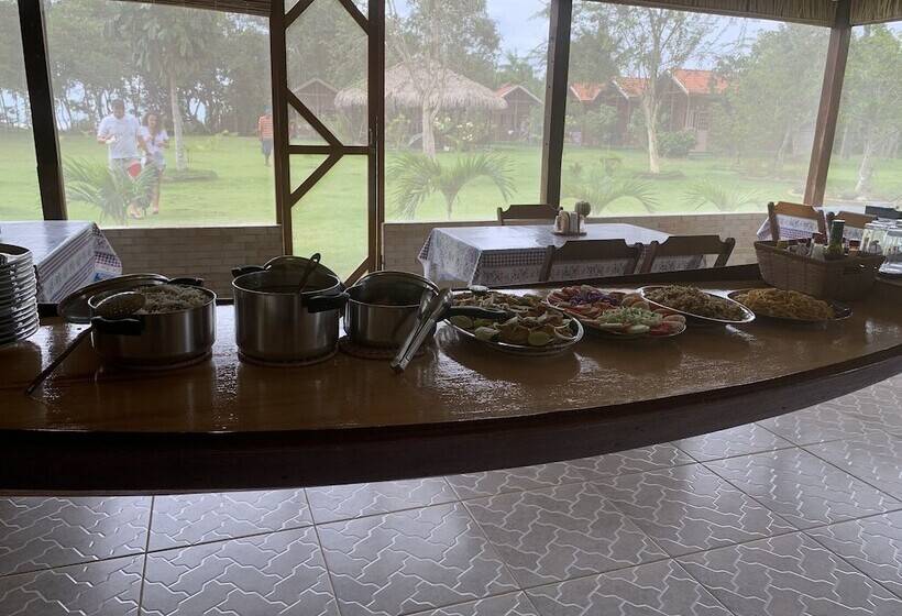 בית מלון כפרי Alta Vista Amazon Lodge