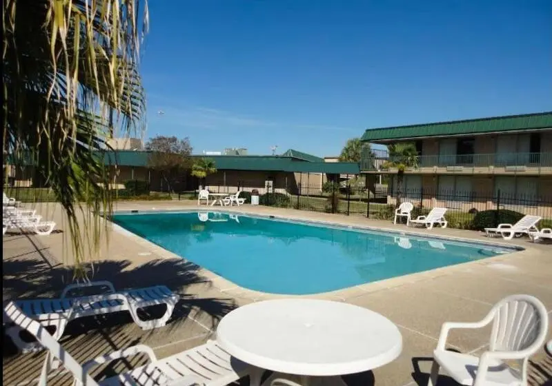 ホテル Audubon Inn
