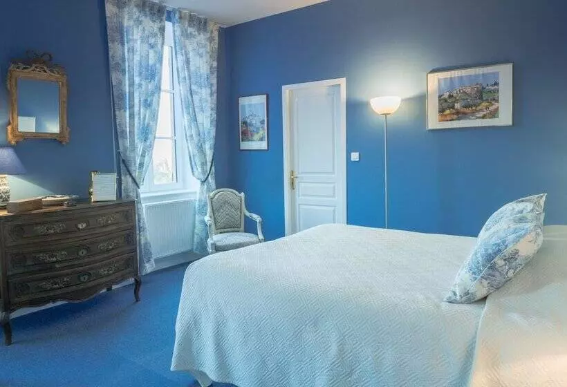 ホテル Château De Colombier