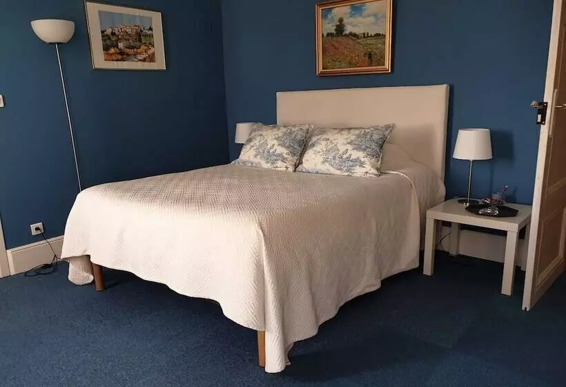 ホテル Château De Colombier