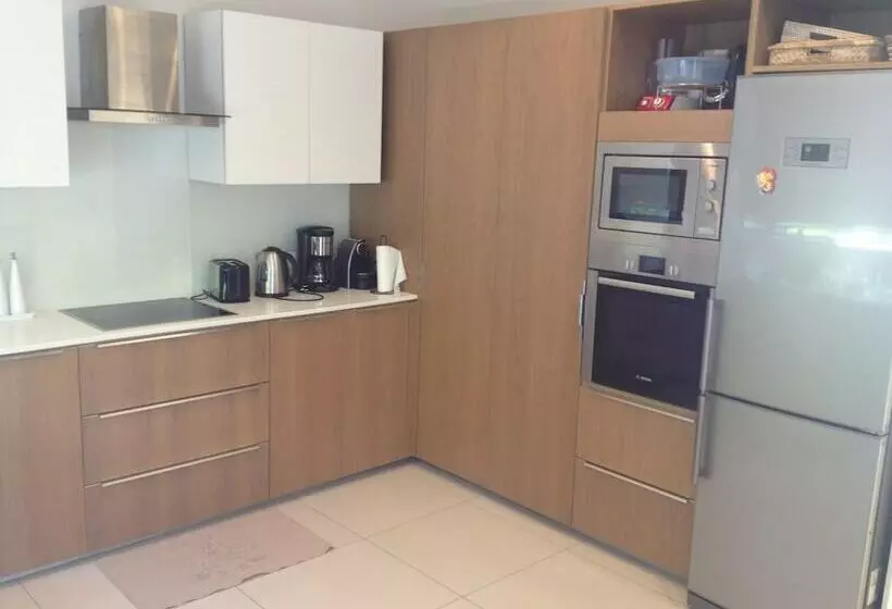 هتل Coral Bay By Dream Escapes