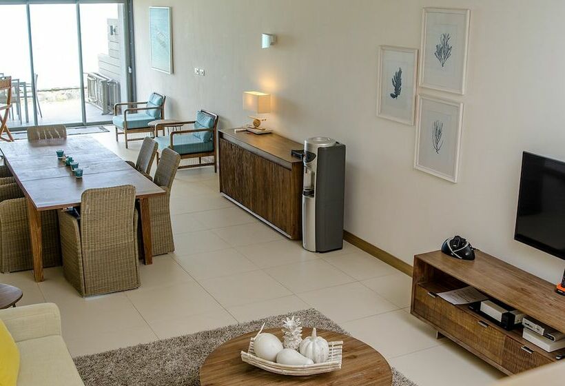 هتل Coral Bay By Dream Escapes