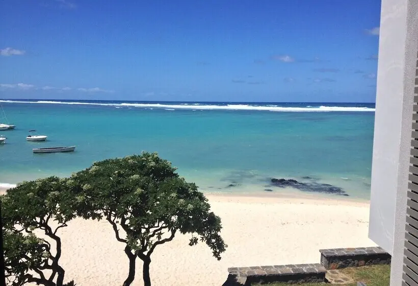 هتل Coral Bay By Dream Escapes