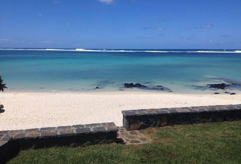 هتل Coral Bay By Dream Escapes