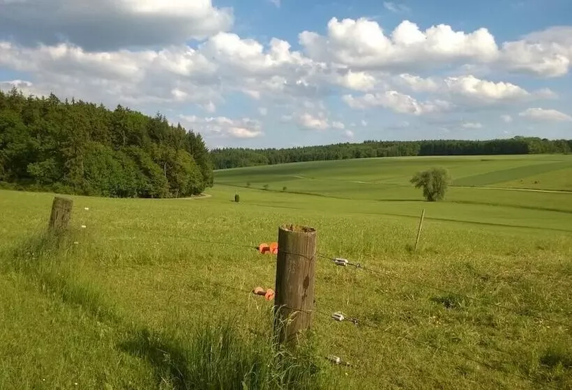 Hotelli Ferienwohnung Maria Waldblick