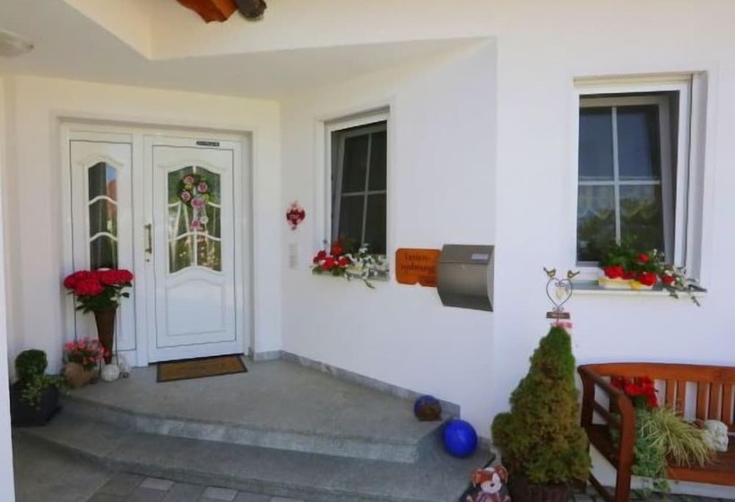 ホテル Ferienwohnung Maria Waldblick