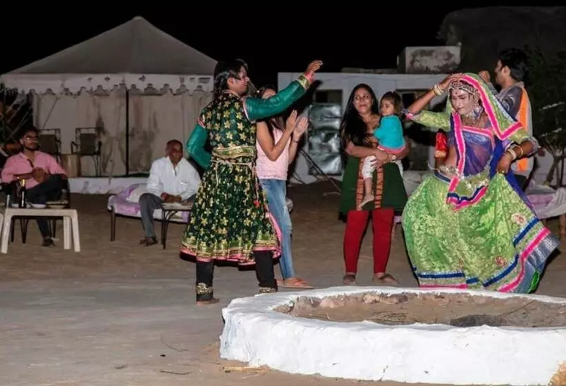 Hotelli Gangaur Desert Resort By Park Tree