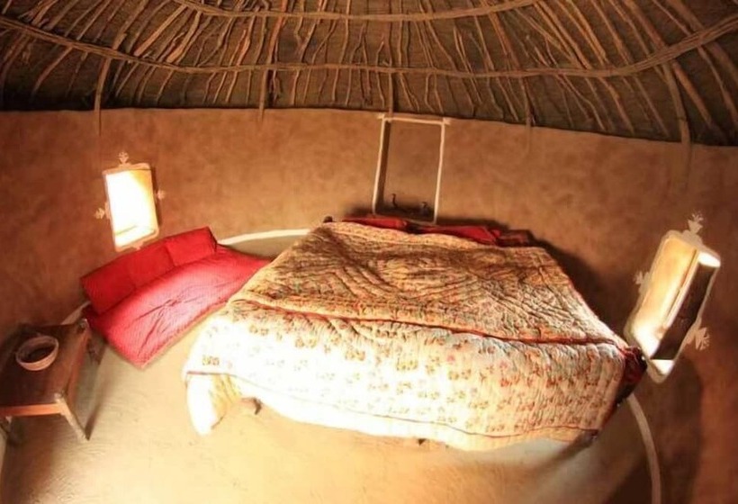 Hotelli Gangaur Desert Resort By Park Tree