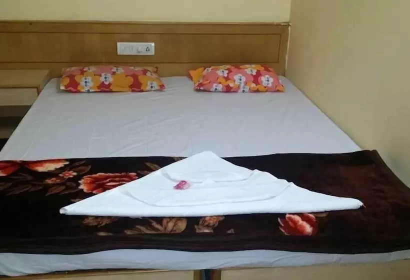 Hotelli Gangaur Desert Resort By Park Tree