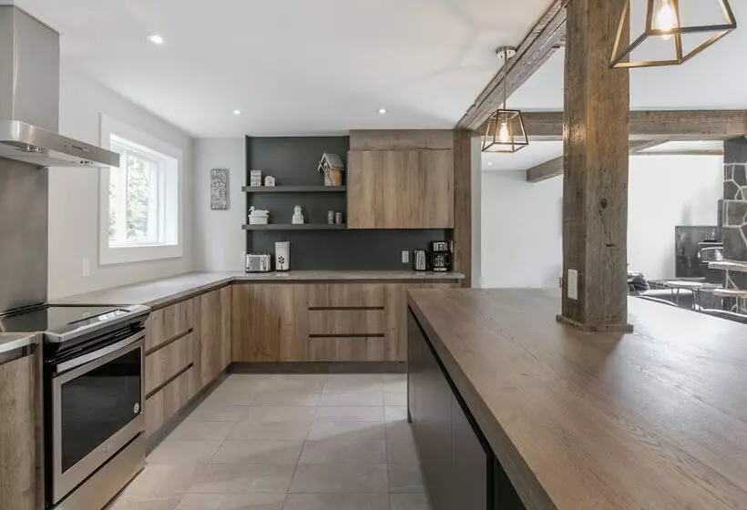 Hotelli Locations Du Sommet   Grand Lodge