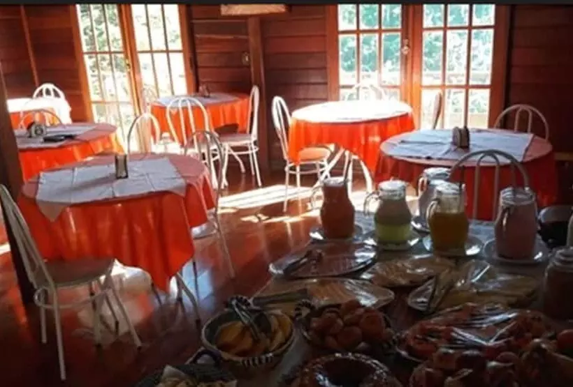 ホテル Pousada Dos Pássaros