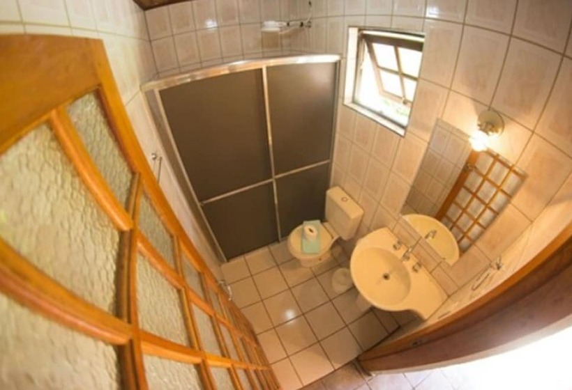 Otel Pousada Dos Pássaros