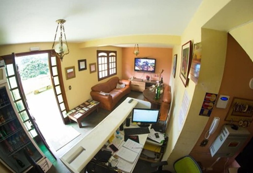 Otel Pousada Dos Pássaros