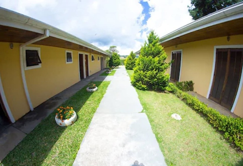 Otel Pousada Dos Pássaros