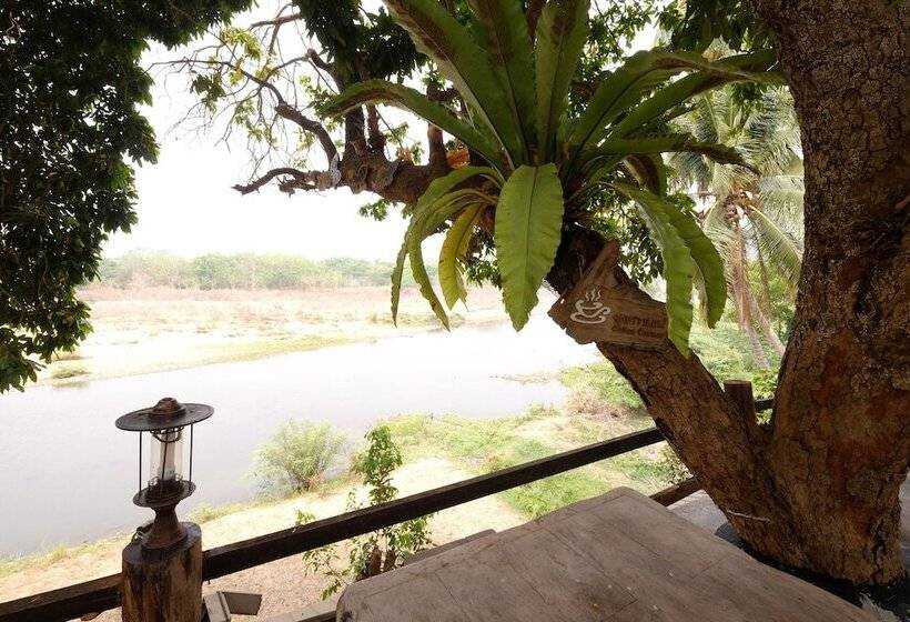 Hotel P&p Coffee & Resort Maesariang