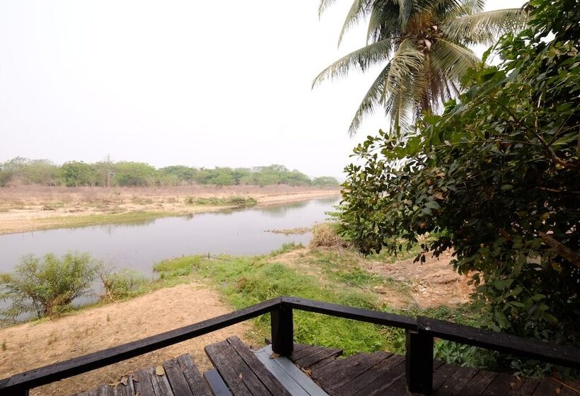 Hotel P&p Coffee & Resort Maesariang