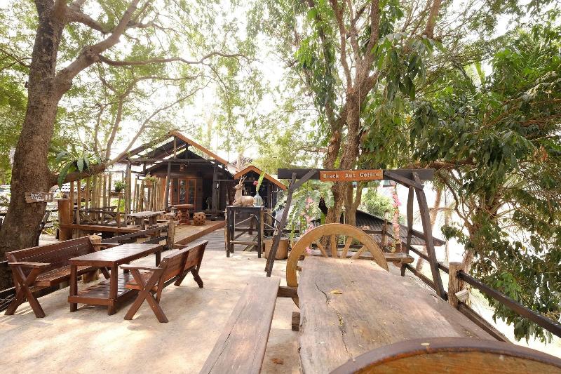 Hotel P&p Coffee & Resort Maesariang