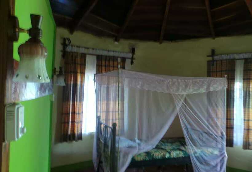 Отель Selous Ngalawa Camp