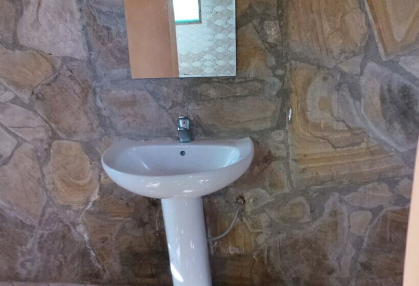 Отель Selous Ngalawa Camp