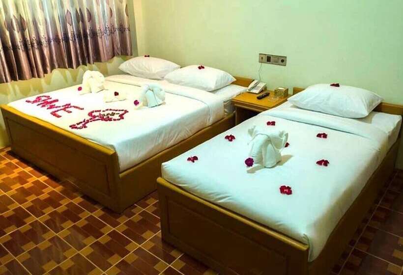 هتل Shwe Thit Pin