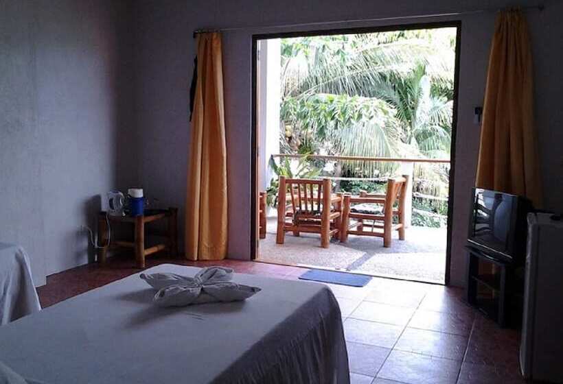 Hotel Sogod Bay Scuba Resort