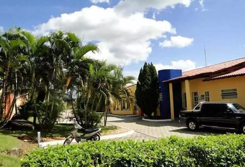 ホテル Valley Hills