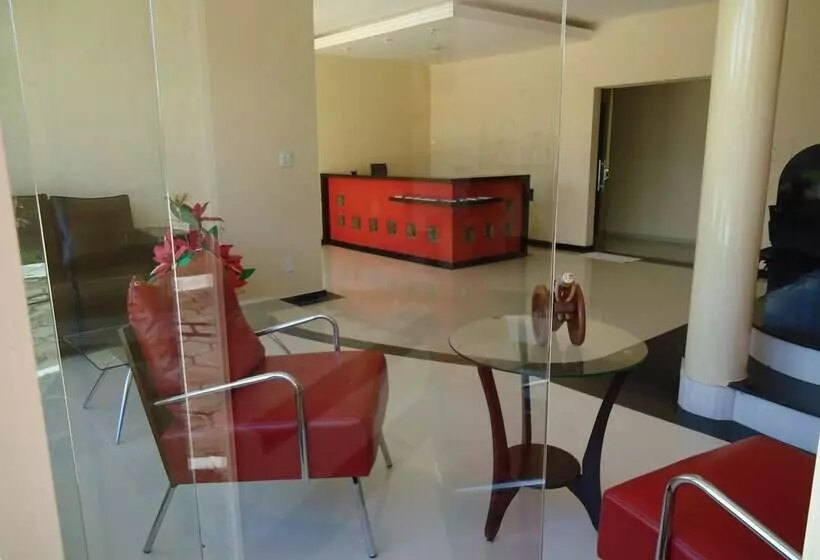 ホテル Valley Hills