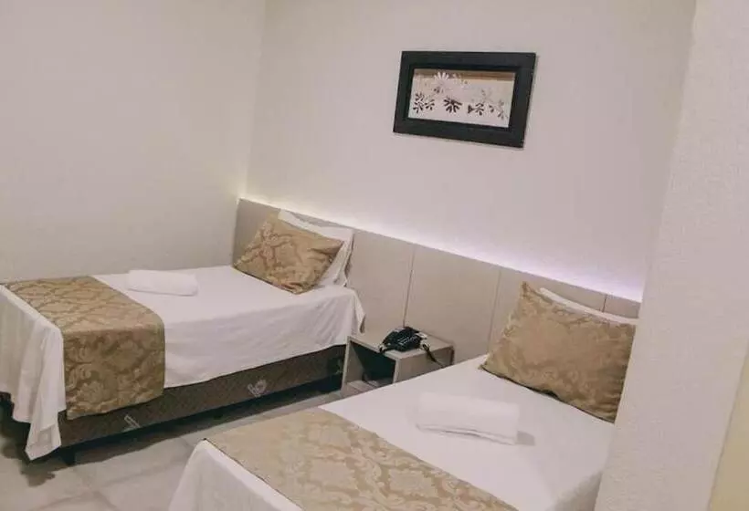 ホテル Valley Hills