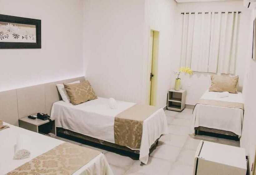 فندق Valley Hills