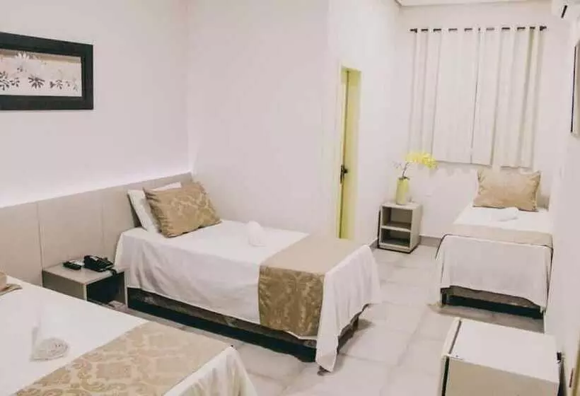 ホテル Valley Hills