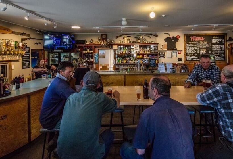 בית מלון כפרי Waipiata Country