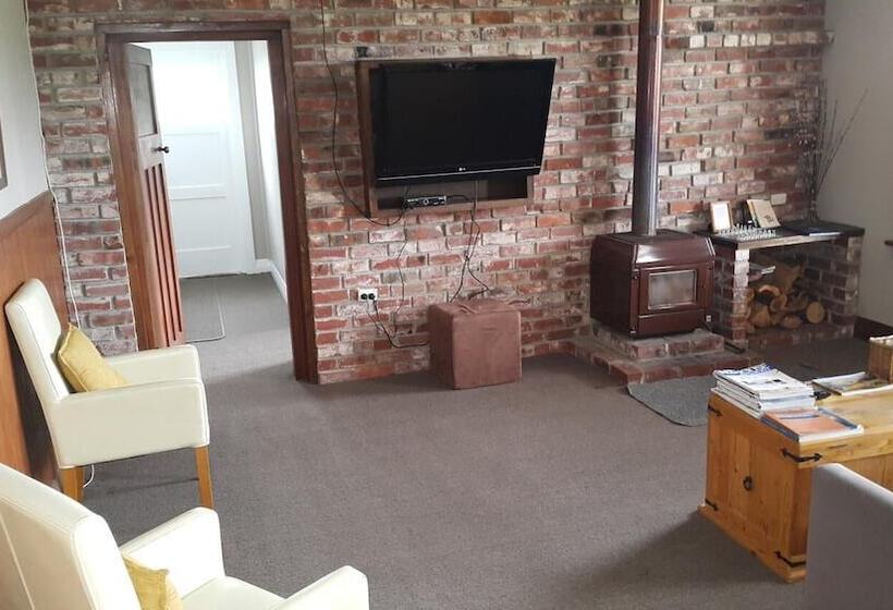 בית מלון כפרי Waipiata Country