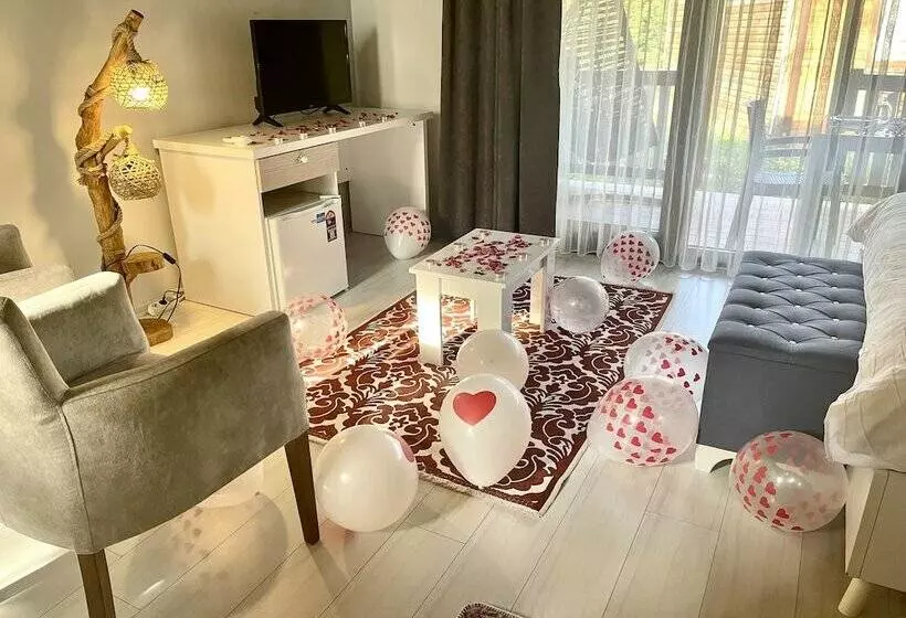 Kirkpinar Otantik Otel