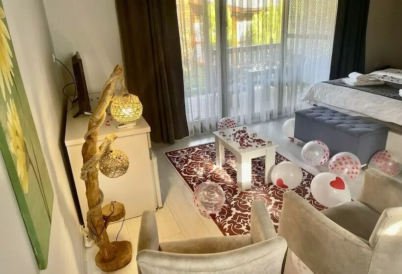 Kirkpinar Otantik Otel