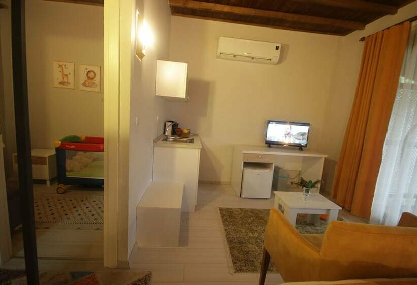 Kirkpinar Otantik Otel