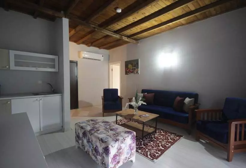 Kirkpinar Otantik Otel