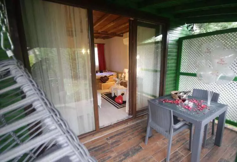 Kirkpinar Otantik Otel