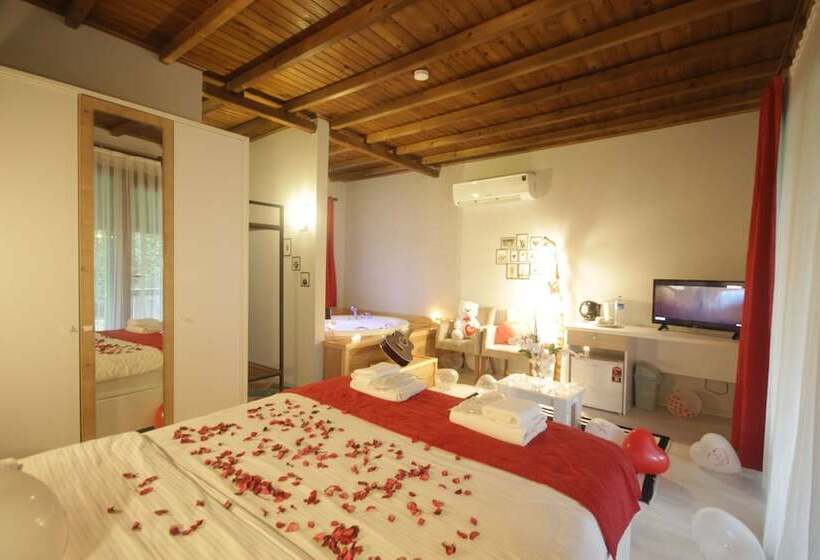 Kirkpinar Otantik Otel