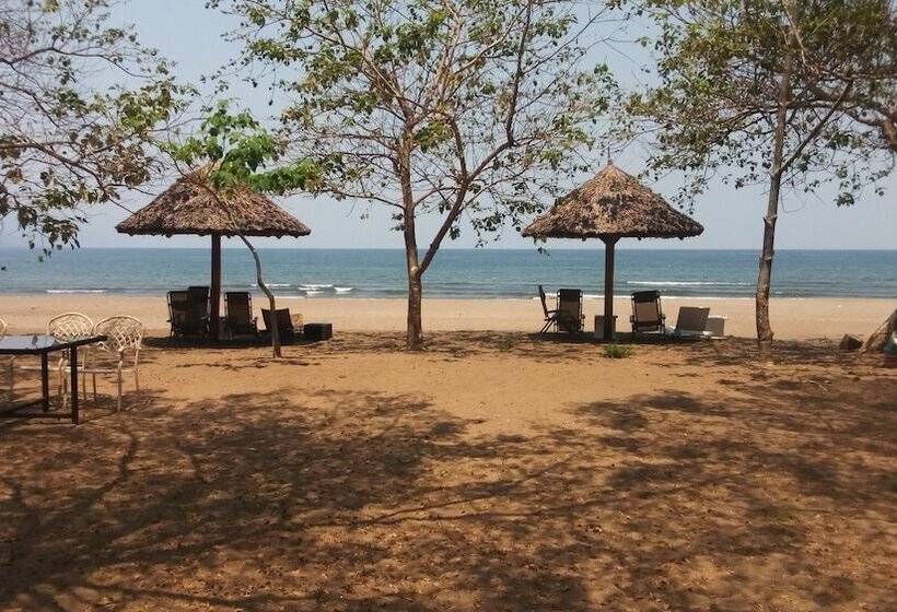 Landmark Hotel Matema Beach