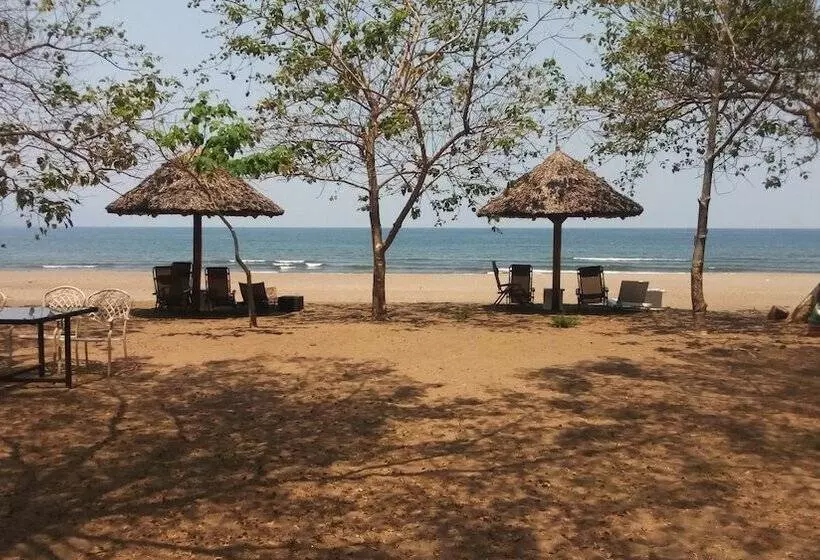 Landmark Hotel Matema Beach