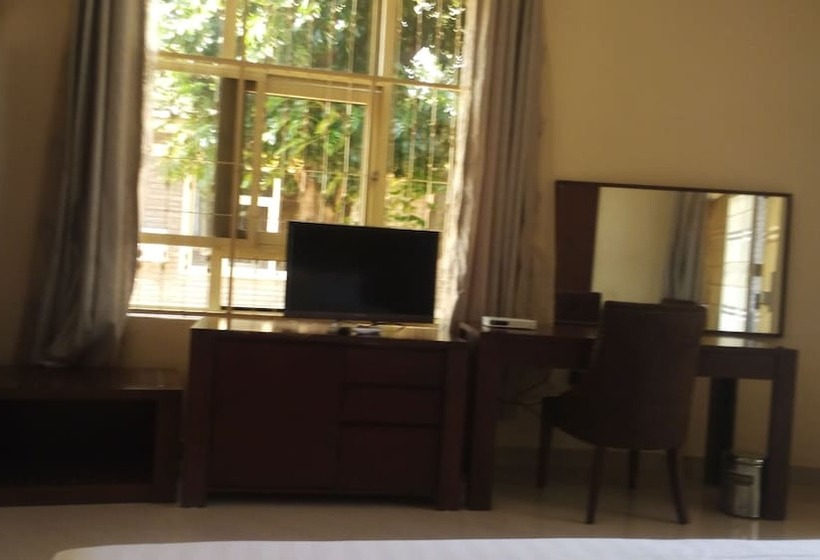 Landmark Hotel Matema Beach