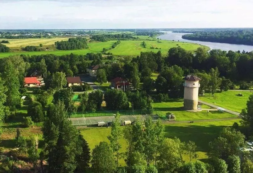 ペンション Baza Otdyha Staroladozhskaya Dacha