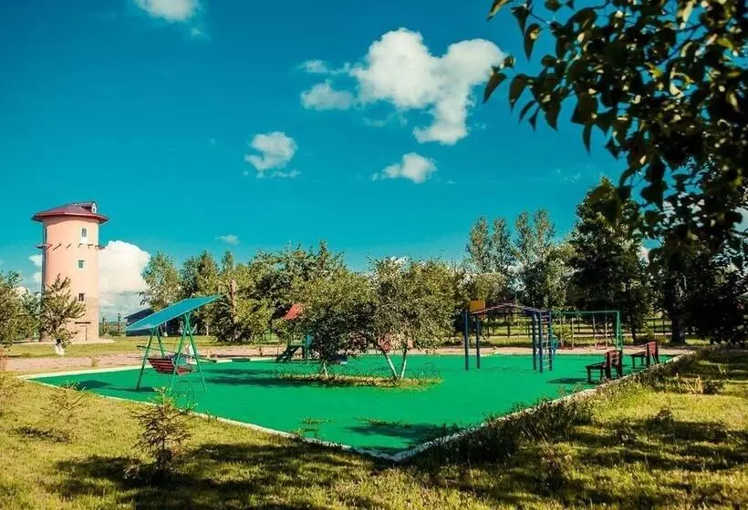 ペンション Baza Otdyha Staroladozhskaya Dacha