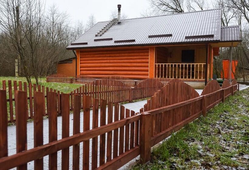 بنسيون Baza Otdyha Staroladozhskaya Dacha