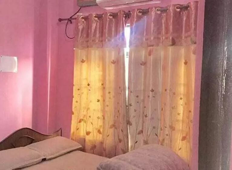 پانسیون City Guest House And Family Restaurant