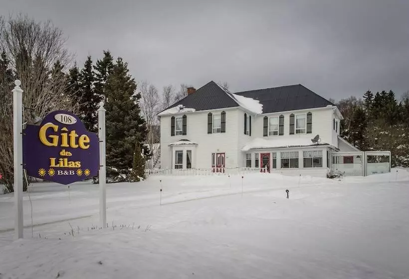 Aamiaismajoitus (B&B) Gite Des Lilas