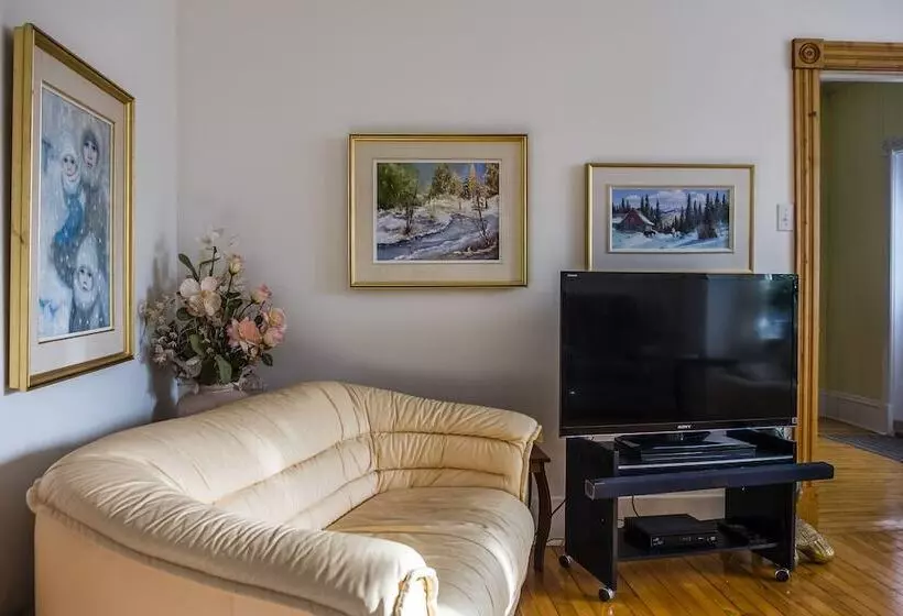 Aamiaismajoitus (B&B) Gite Des Lilas