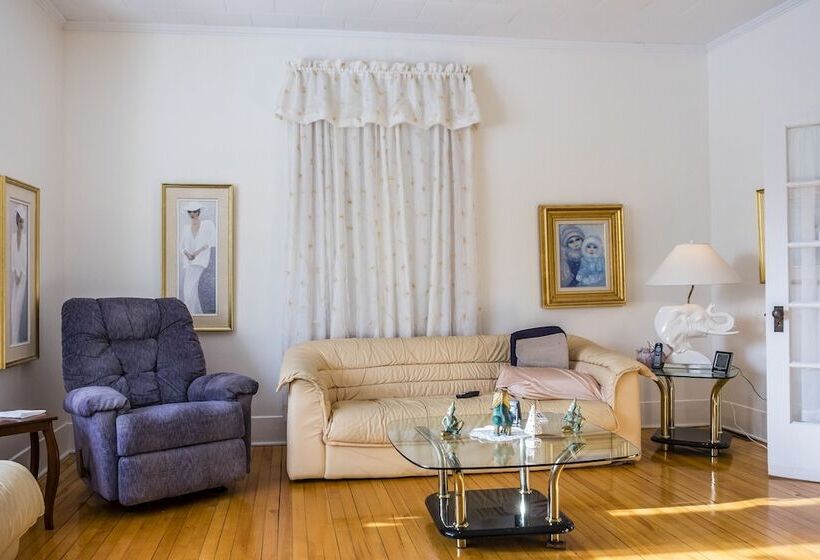 민박 Gite Des Lilas