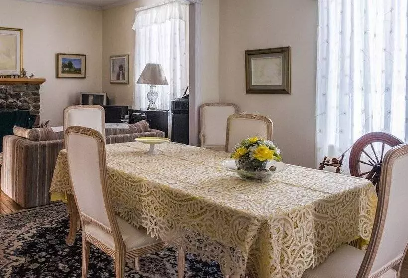 Aamiaismajoitus (B&B) Gite Des Lilas