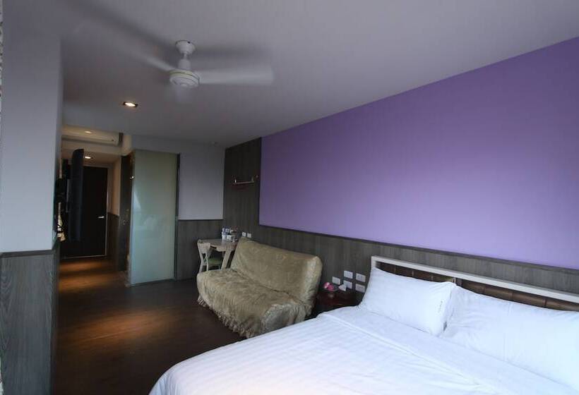 تختخواب و صبحانه Joy Garden